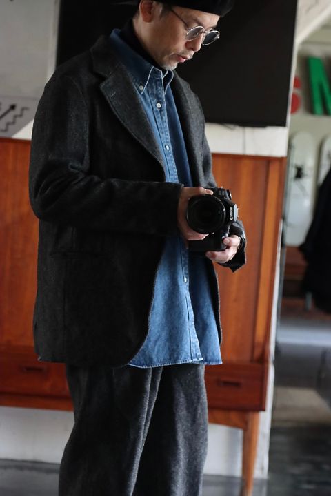 アプレッセ22FW Tweed Tailored Jacket"CHARCOAL"スタイル