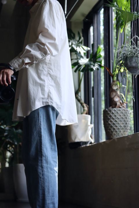A.PRESSE Regular Collar Shirt"BEIGE"スタイル.2022.8.1.