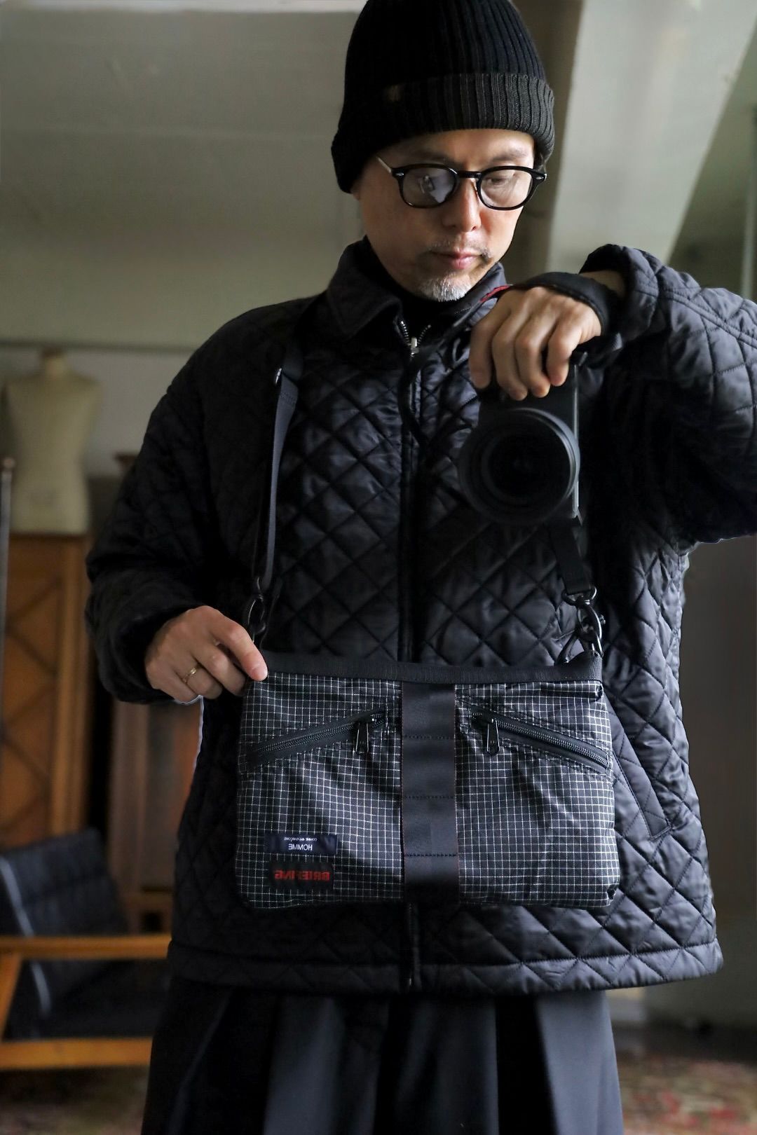 コムデギャルソンオム バッグ BRIEFING W-NAME REVERSIBLE SACOCHE(HR-K209-051)BLACK×BLACK