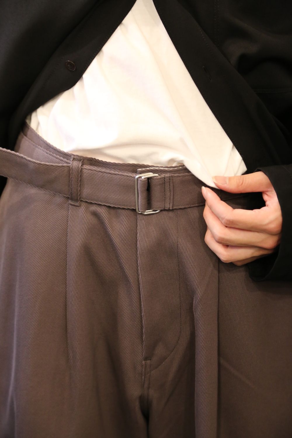Graphpaper Hard Twill Belted Pants"GRAY"Style.2020.7.27.