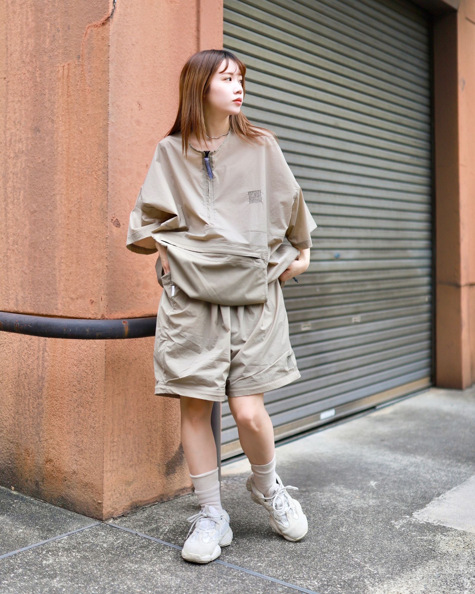 S.F.C 23SS SPOT ハーフジップナイロンシャツ HALF ZIP NYLON SHIRT (SFCSS23SPS01) BEIGE - L