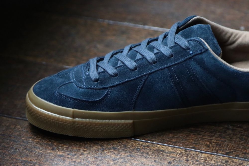GERMAN MILITARY TRAINER(4700S)DARK NAVY SUEDE