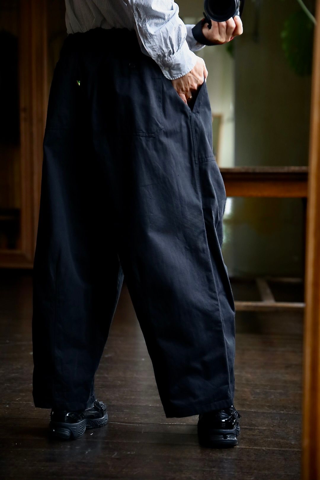 is-ness BALLOON BAKER PANTS"BLACK"スタイル.2025.1.14.