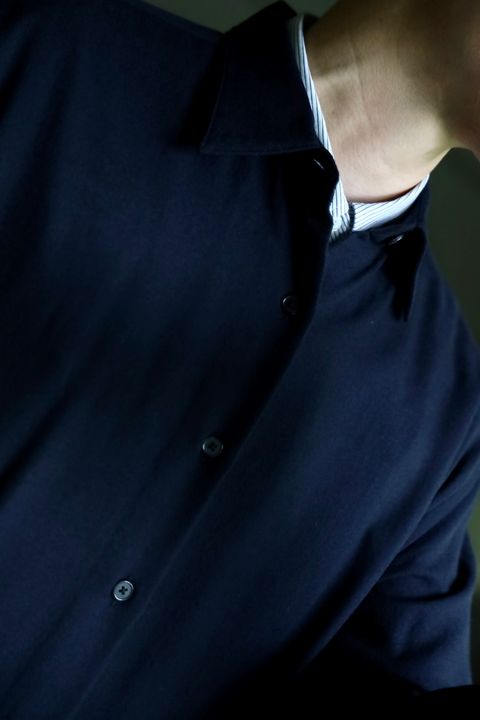 A.PRESSE Wool Regular Collar Shirtスタイル