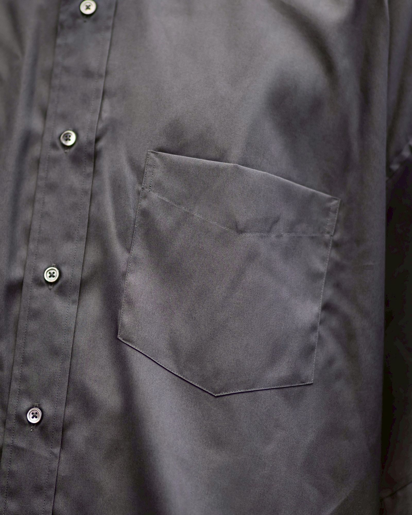 グラフペーパー Easy Care Poplin S/S Oversized B.D Shirt(GM263-50621)GRAY☆7月11日(土)発売！