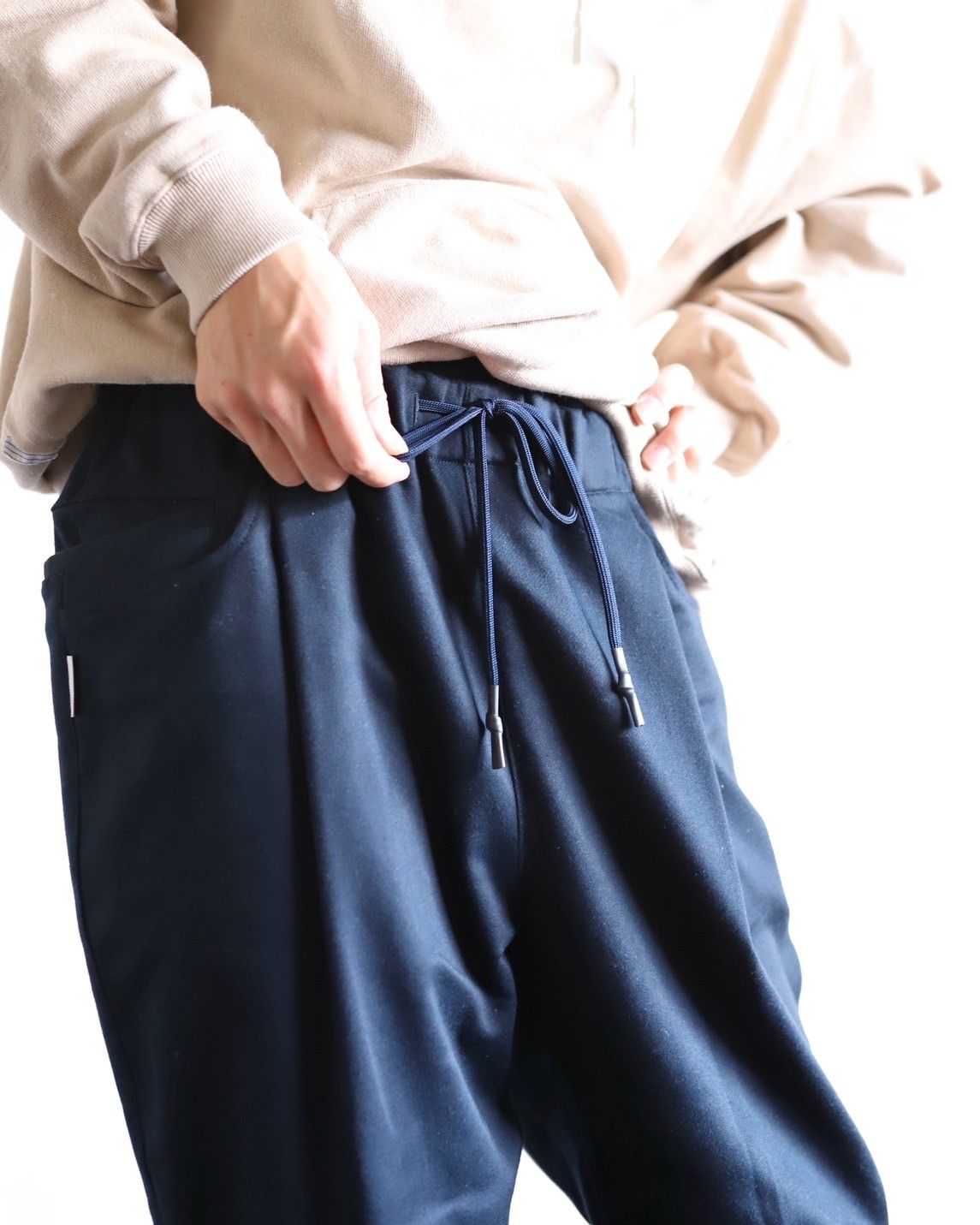S.F.C 24SS CROPPED TAPEREDE  EASY PANTS  (SFCSS24P01)Navy
