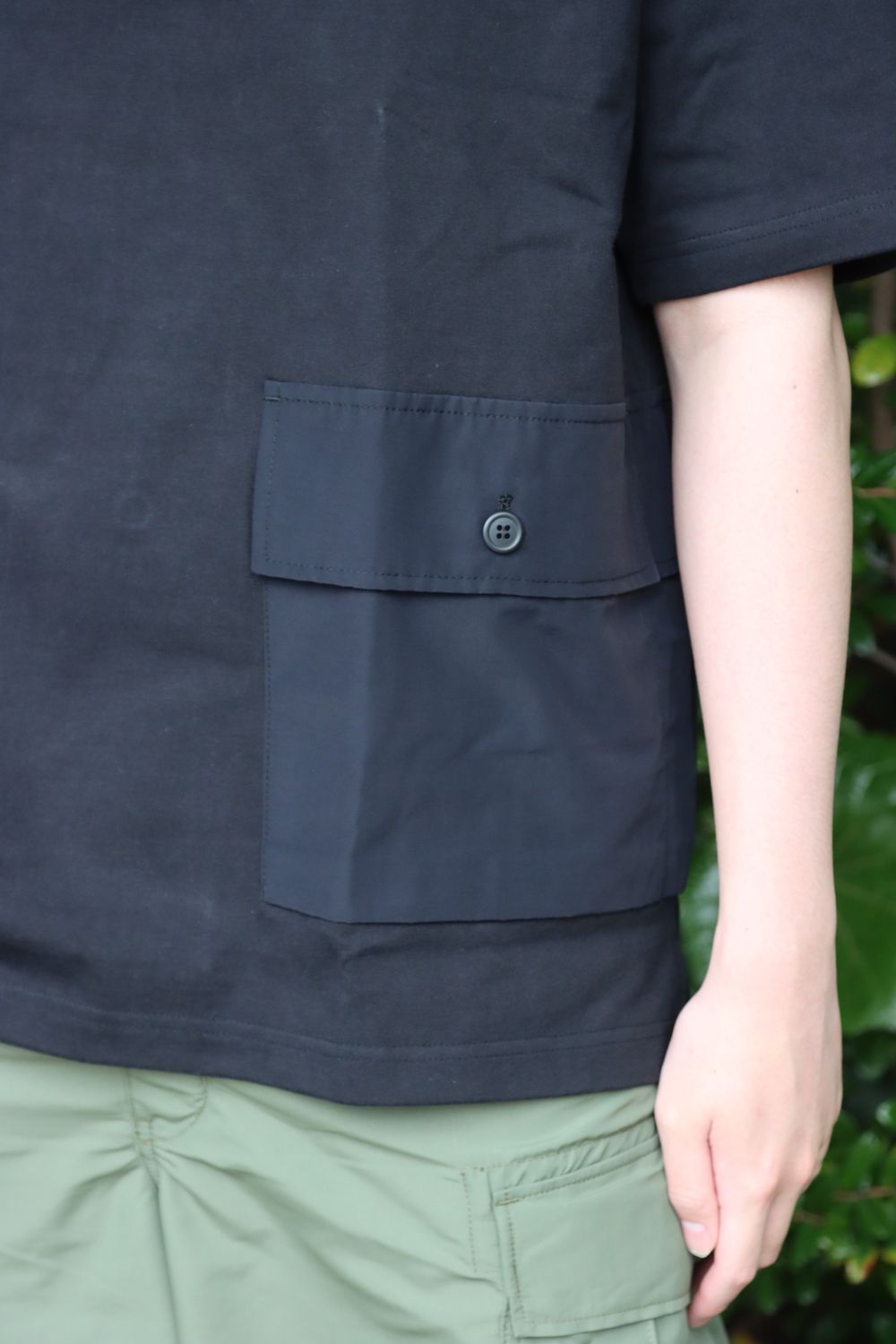 COMME des GARCONS HOMME カットソー 綿度詰天竺 COMME des GARCONS HOMME 綿度詰天竺ロゴプリントTシャツ style