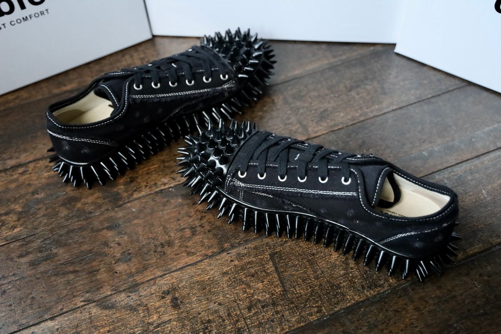 doublet 25AW スニーカーSPIKY CANVAS SNEAKER (25AW75FT62)BLACK