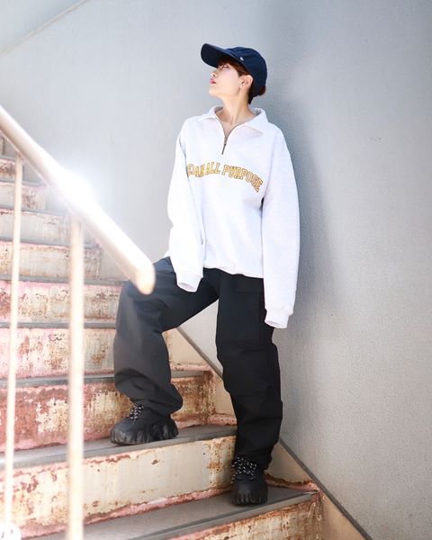 SEDAN ALL-PURPOSE 新作Arch Logo Quarter Zip Sweatshirt style.2023.9.2