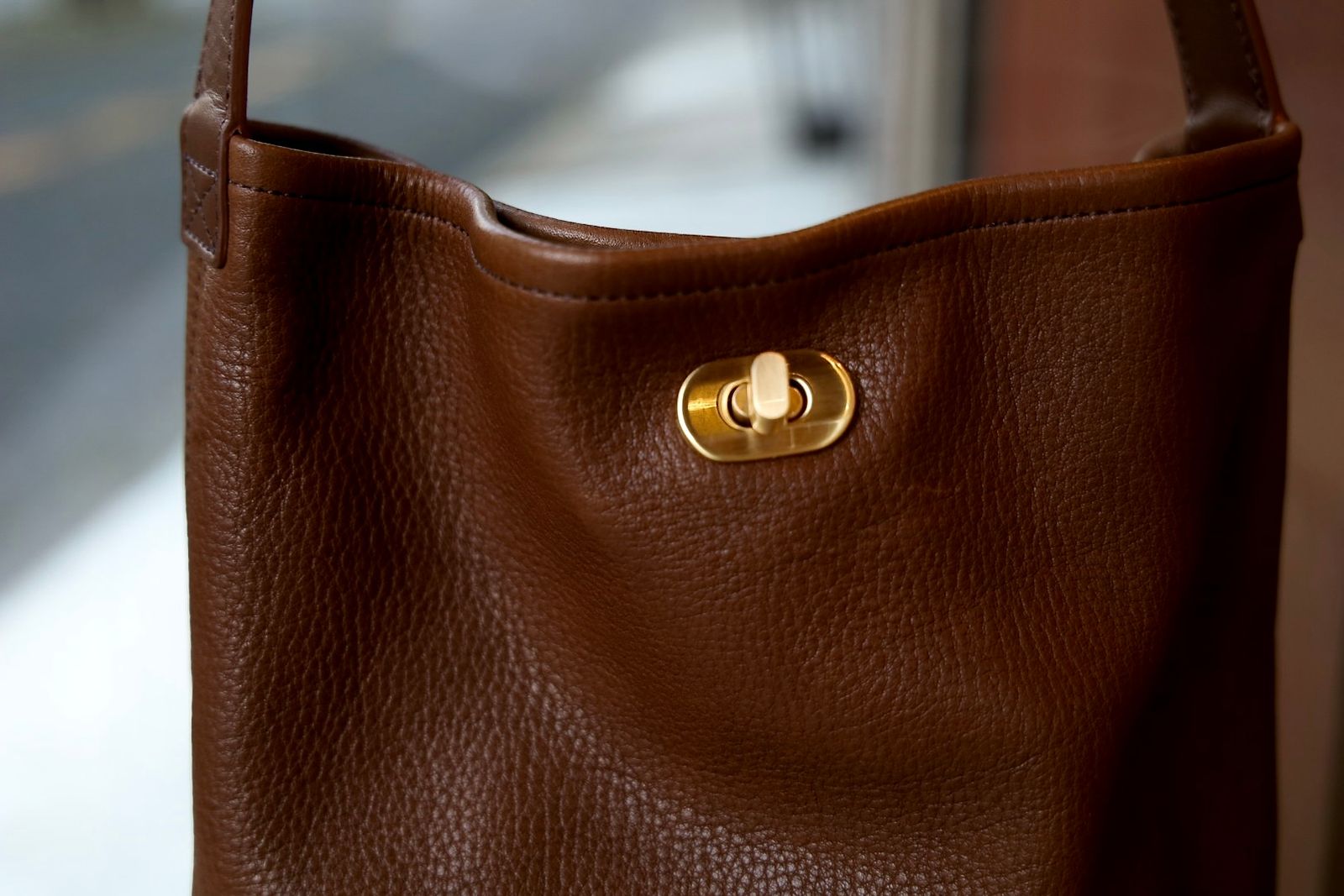 エンダースキーマ バッグ twist shoulder small(zw-b-tss)cognac