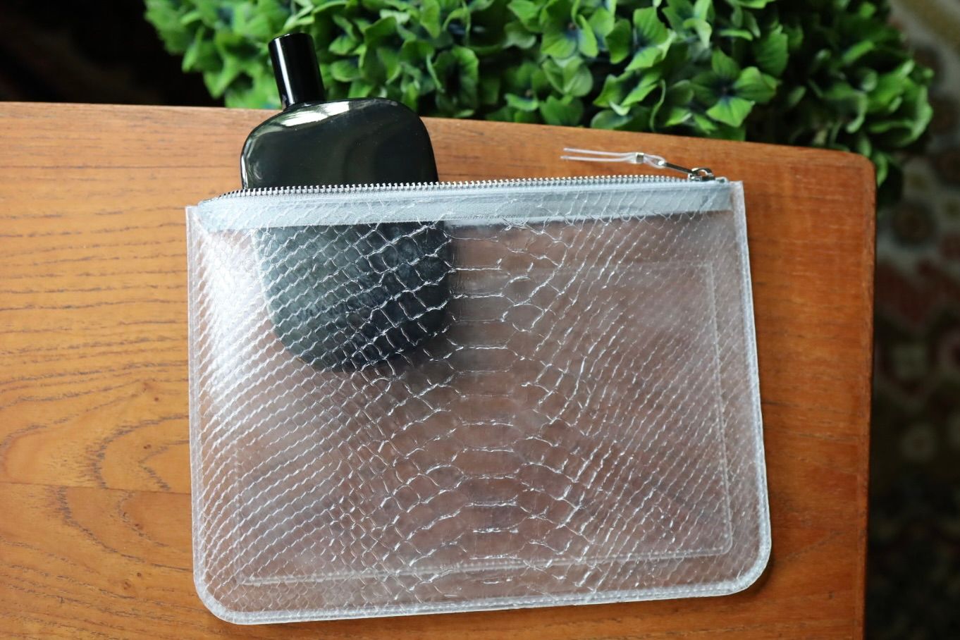 コムデギャルソン 財布 SNAKE TRANSPARENT ZIP POUCH(大)(8Z-T510-051)☆12月再入荷致します！
