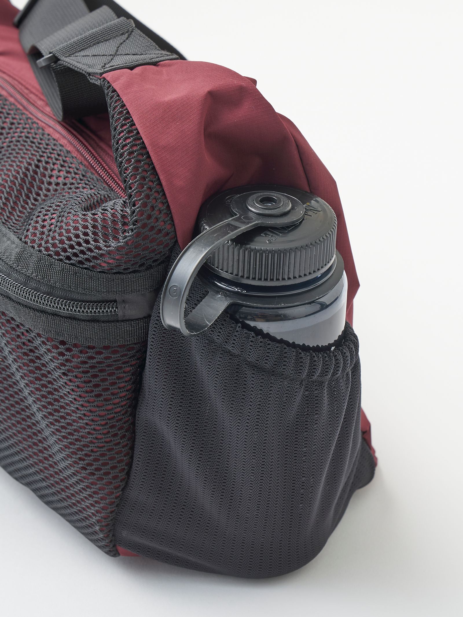 セダンオールパーパス SS25 Mesh Shoulder bag(SD25S-BG04)Burgundy