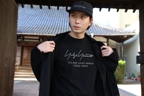 Yohji Yamamoto 新作半袖 コットン Tシャツ シグネチャーロゴ パリ ブラック レギュラーフィット style.2020.11.4