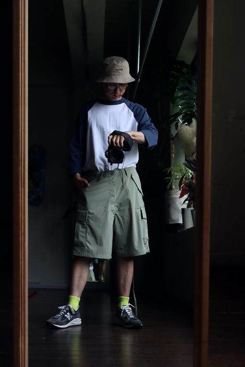 FreshService MICRO TYPEWRITER CARGO SHORTSスタイル