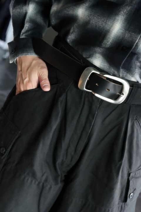 アプレッセ22FW MT Trooper Pants"BLACK"スタイル