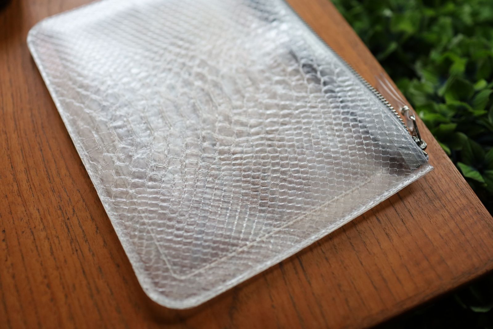 コムデギャルソン 財布 SNAKE TRANSPARENT ZIP POUCH(大)(8Z-T510-051)☆12月再入荷致します！