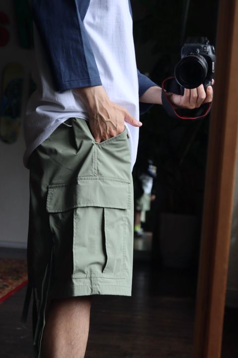 FreshService MICRO TYPEWRITER CARGO SHORTSスタイル