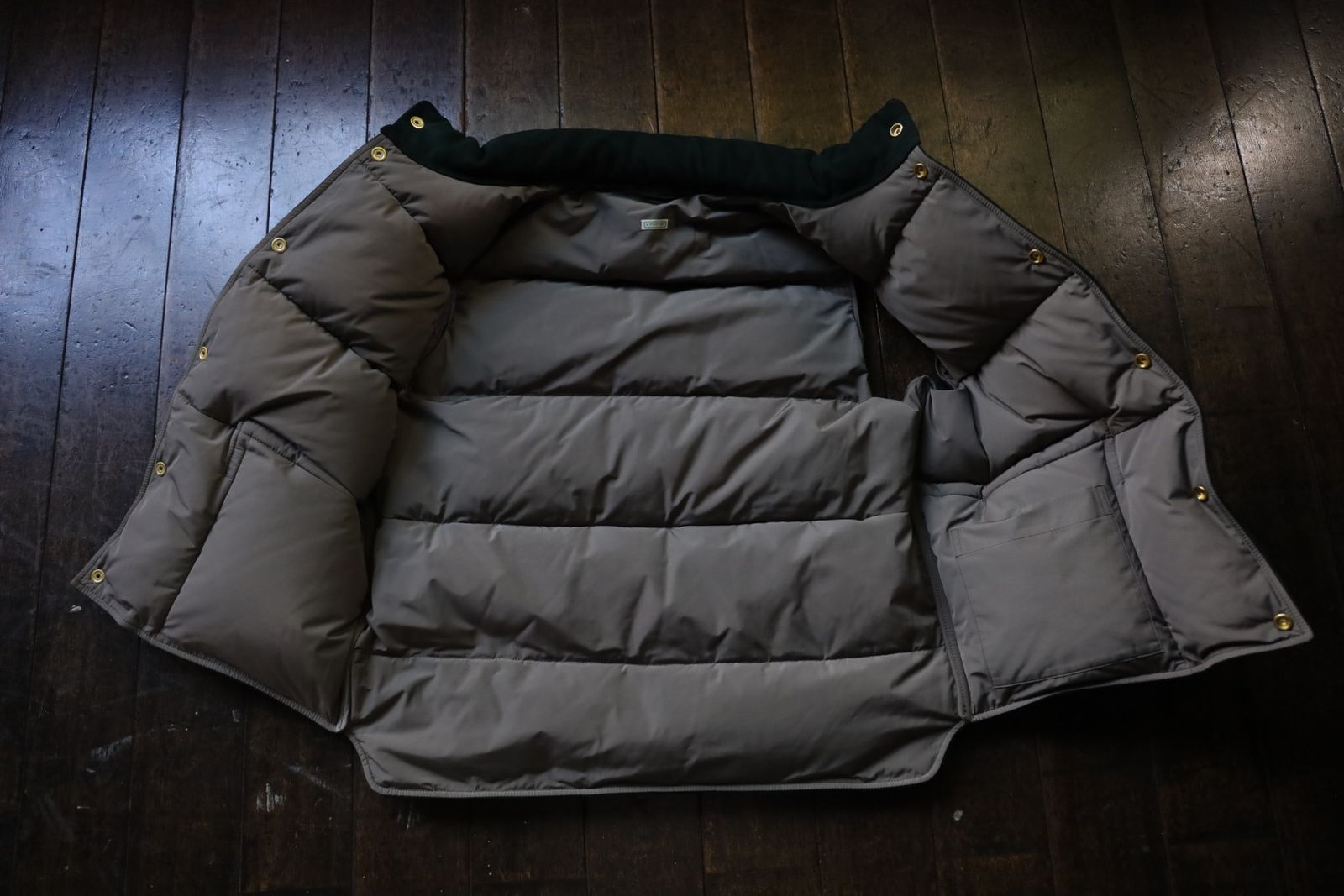 アプレッセ Suede Down Vest(24AAP- 01-06H)GREEN☆10月19日(土)発売！