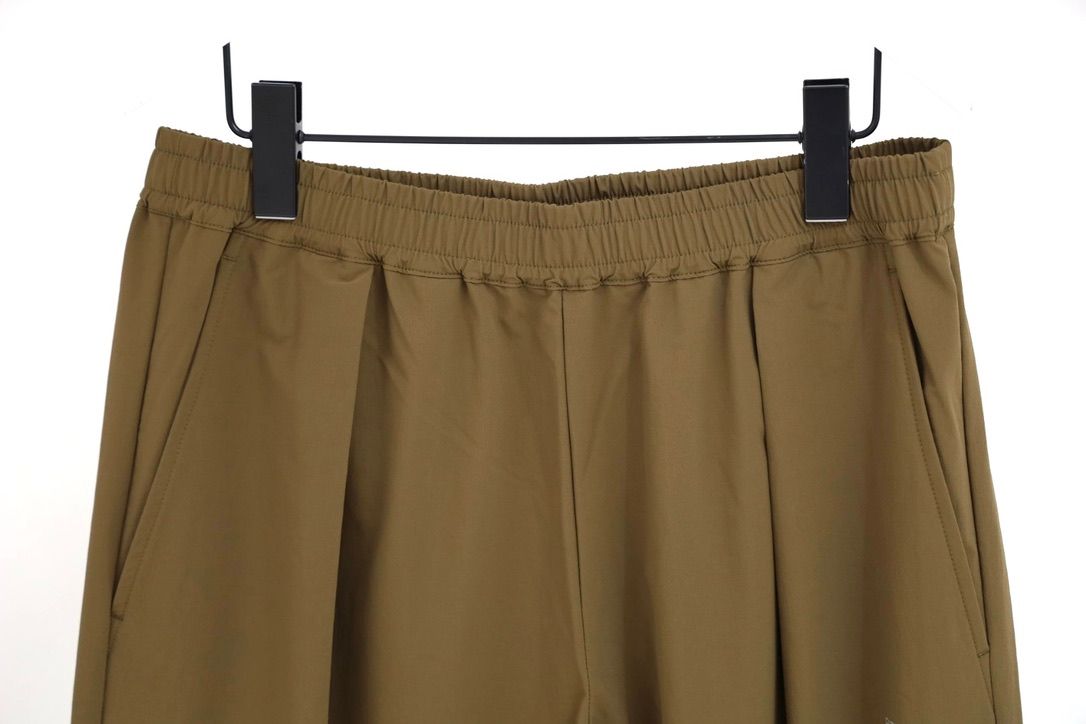 グラフペーパー  PERTEX® EQUILIBRIUM Wide Easy Pants(GM263-40262)BROWN☆8月15日(土)発売！