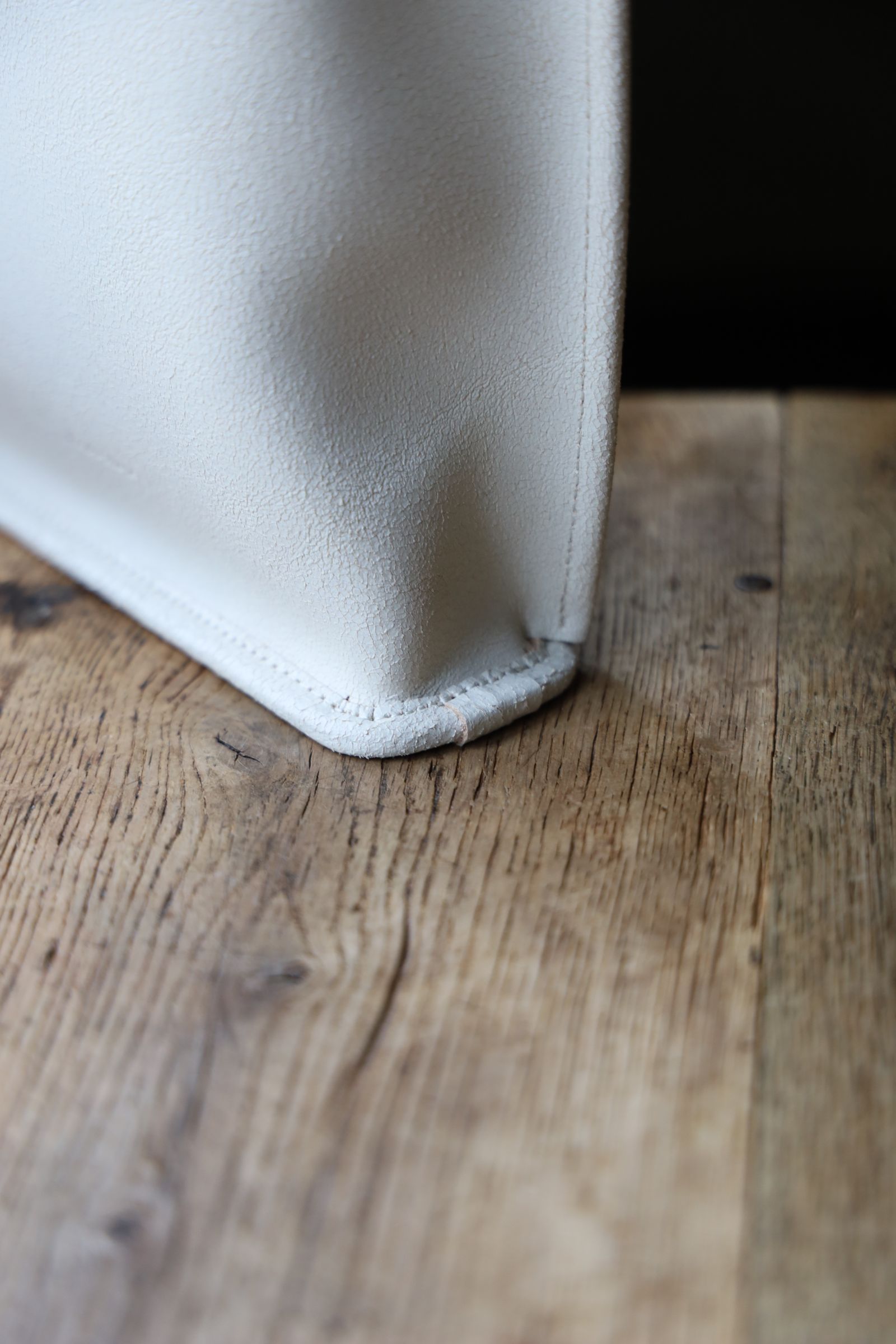 エンダースキーマ バッグ atypical fabien S(wt-rb-afs)white/crack