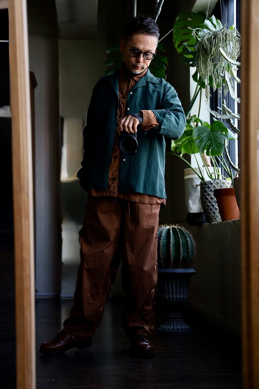 A.PRESSE US Silk Cotton Open Collar L/S Shirtスタイル