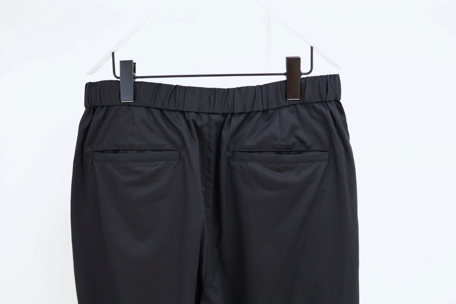 グラフペーパー26SS Silicon Poplin Two Tuck Easy Pants(GM261-40182)BLACK☆2月28日(土)発売！