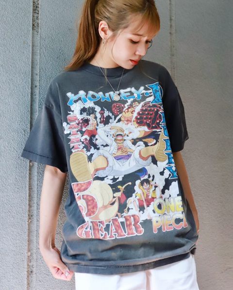 ©SAINT M××××××ワンピースコラボレーションTシャツスタイル
