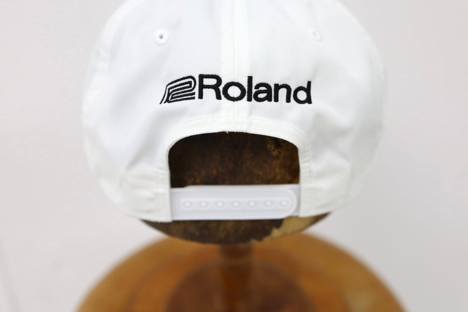 イズネスミュージック 26SS TR-808 CAP(ISNESS MUSIC×ROLAND)(IMP7_05_TR-808CAP01)WHITE-BLACK☆新作発売！