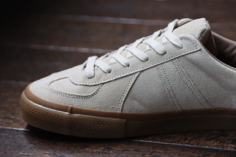 GERMAN MILITARY TRAINER(4700S)PANNA SUEDE