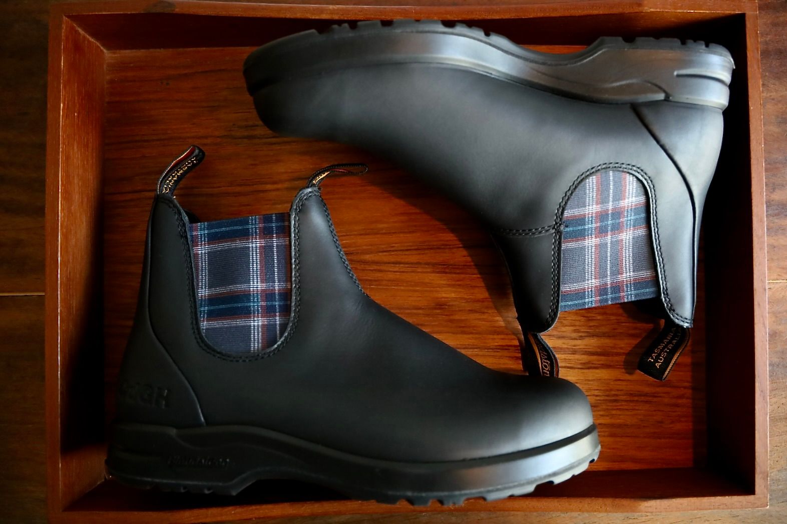 コムデギャルソンオム25FW BLUNDSTONEサイドゴアブーツ(HP-K103-001)BLACK☆新作発売！