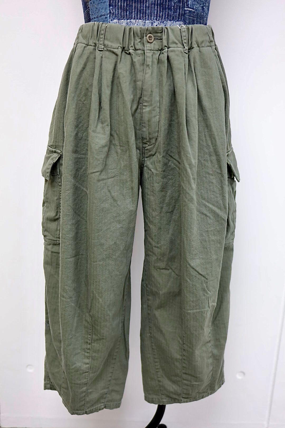 イズネス 26SS Herringbone 6-Pocket Pants (26SS_22_1005SSPT05)KHAKI☆新作発売！