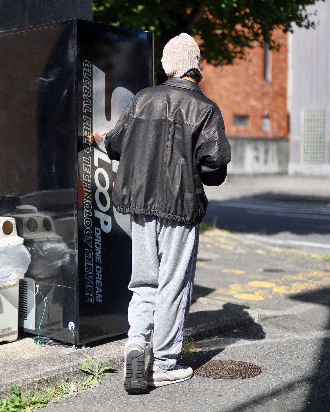 STRIPES FOR CREATIVE FW23 VELOUR TRACK PANTSスタイル