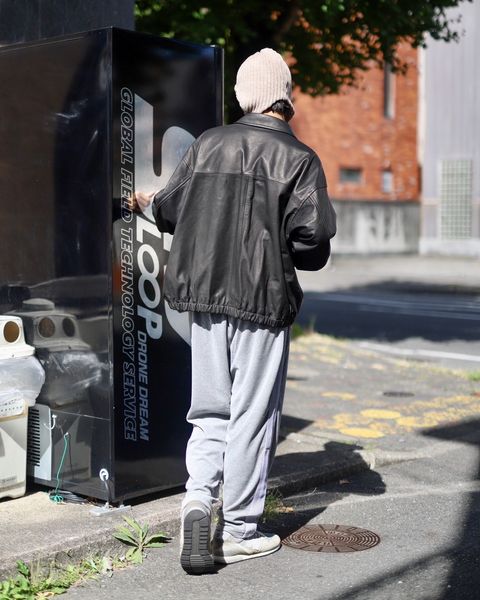 STRIPES FOR CREATIVE FW23 VELOUR TRACK PANTSスタイル