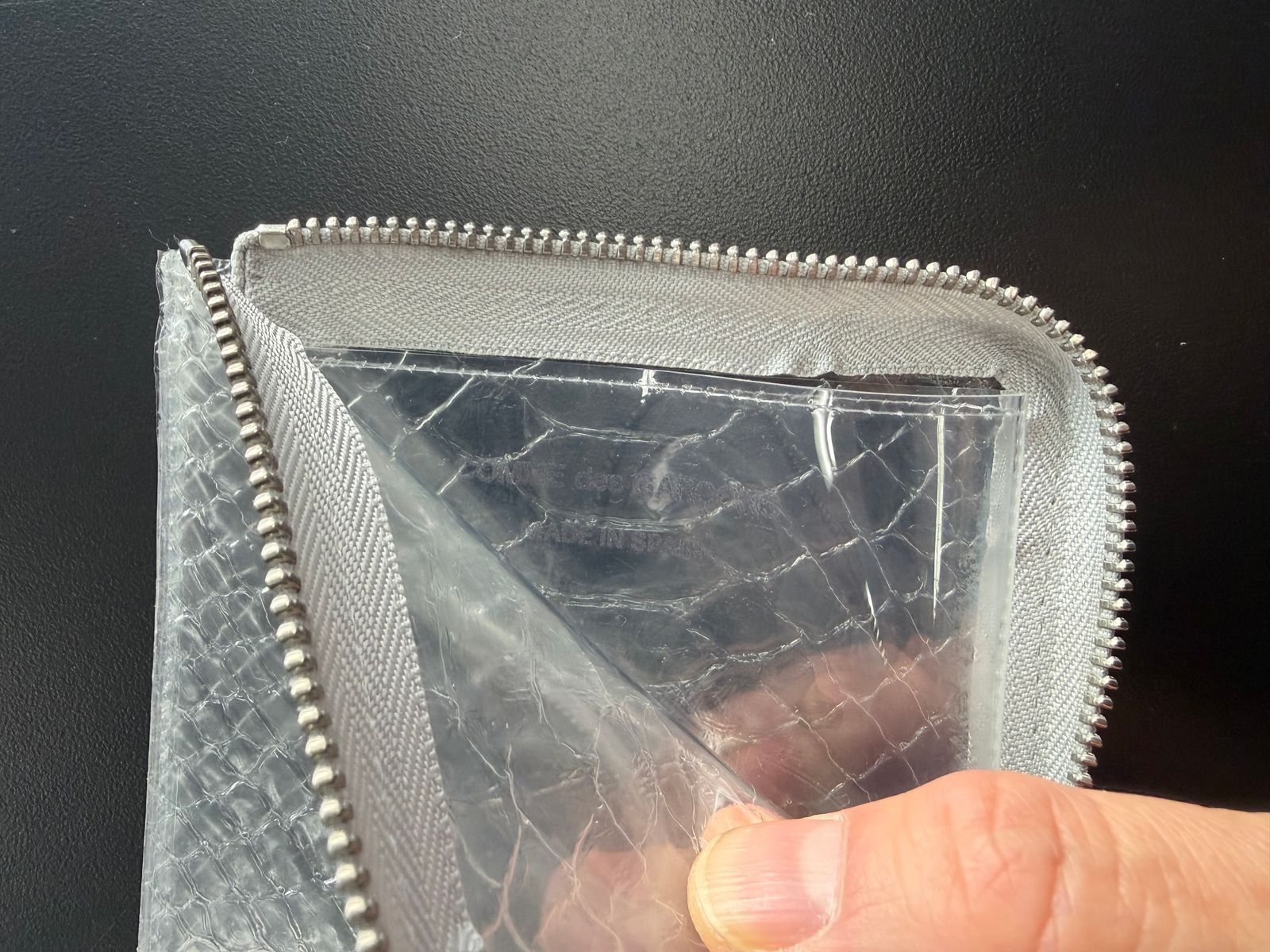 コムデギャルソン 財布 SNAKE TRANSPARENT L字型ZIP WALLET(8Z-T310-051)☆12月再入荷致します！