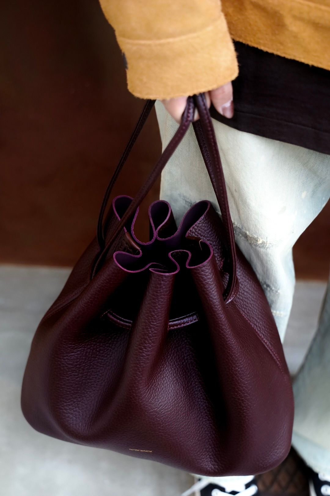エンダースキーマ バッグbucket bag(yv-b-bkb)bordeaux