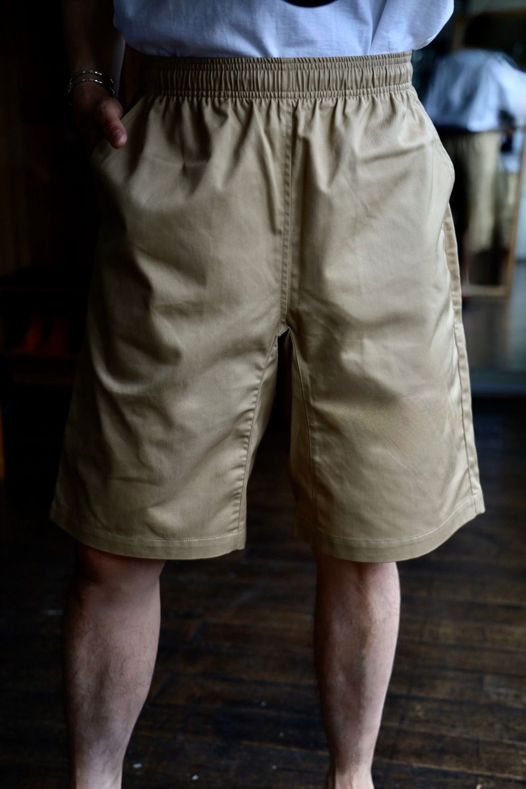 フレッシュサービス CORPORATE EASY SHORTS(BEIGE)