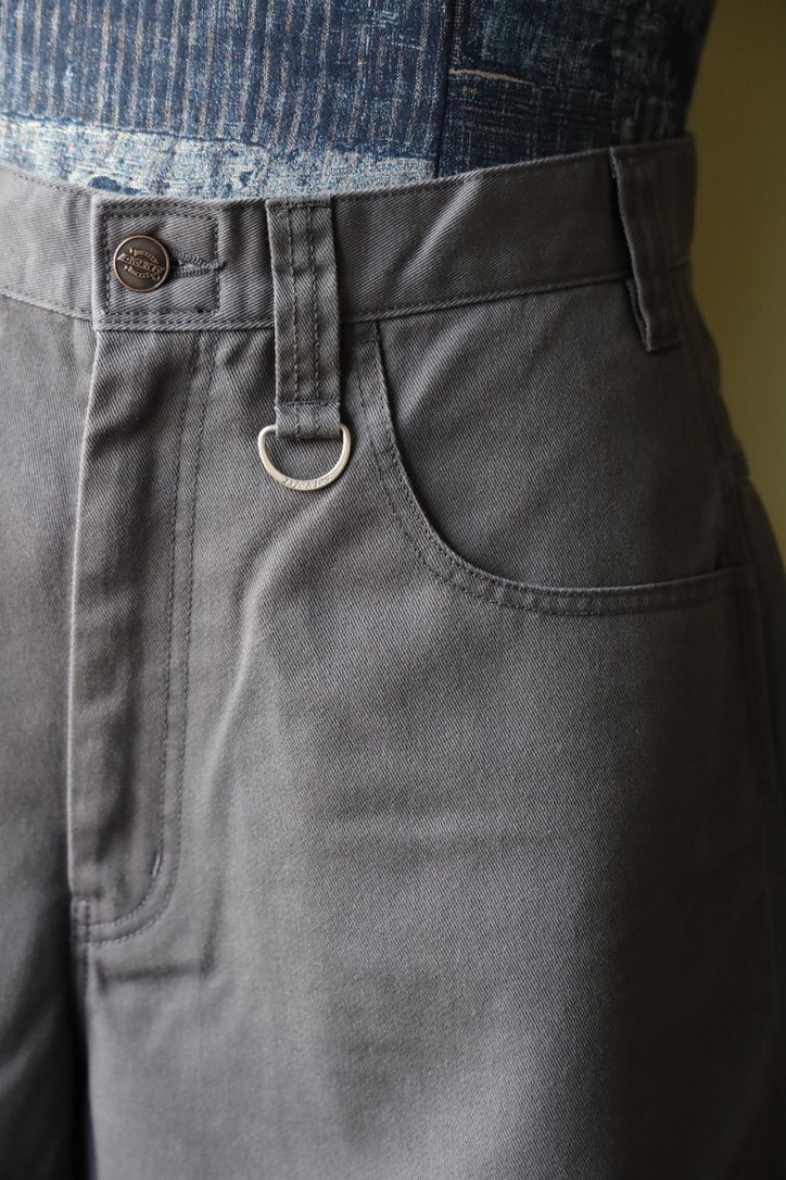 セダンオールパーパス SS25 Dickies® / Carpenter Wide Shorts(SD25S-PT09)Charcoal