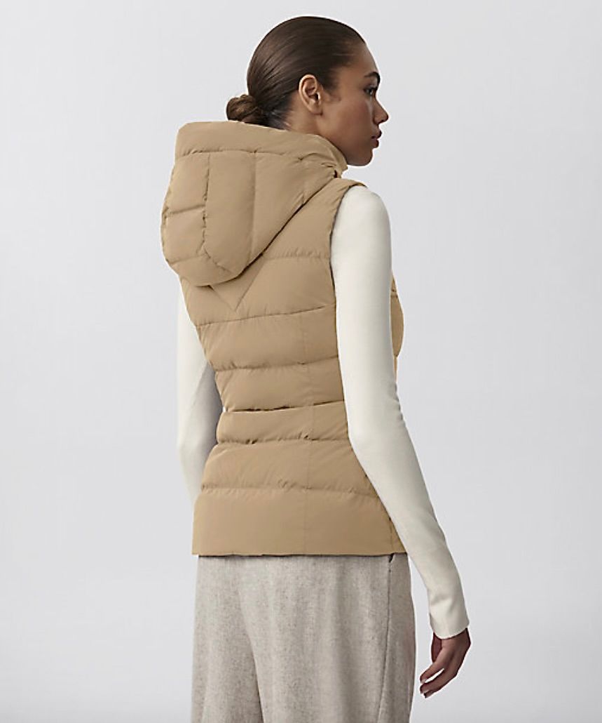 カナダグースレディース Clair Vest Black Label クレア ベスト ブラックレーベル(2333WB)Desert Sand☆新作発売！