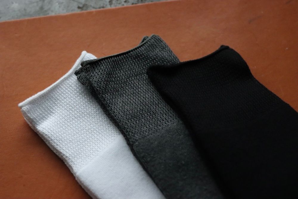 グラフペーパー 3パックソックス Graphpaper 3-Pack Socks (MONOTONE)
