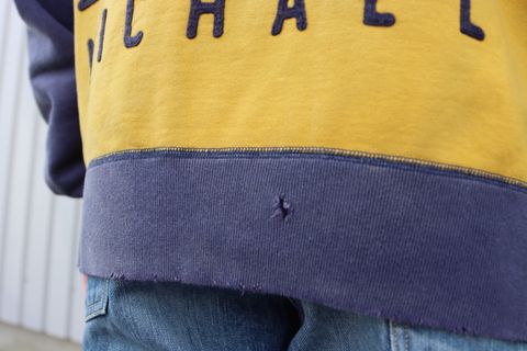 ©SAINT M×××××× フェルトフーディーYELLOW×NAVY style
