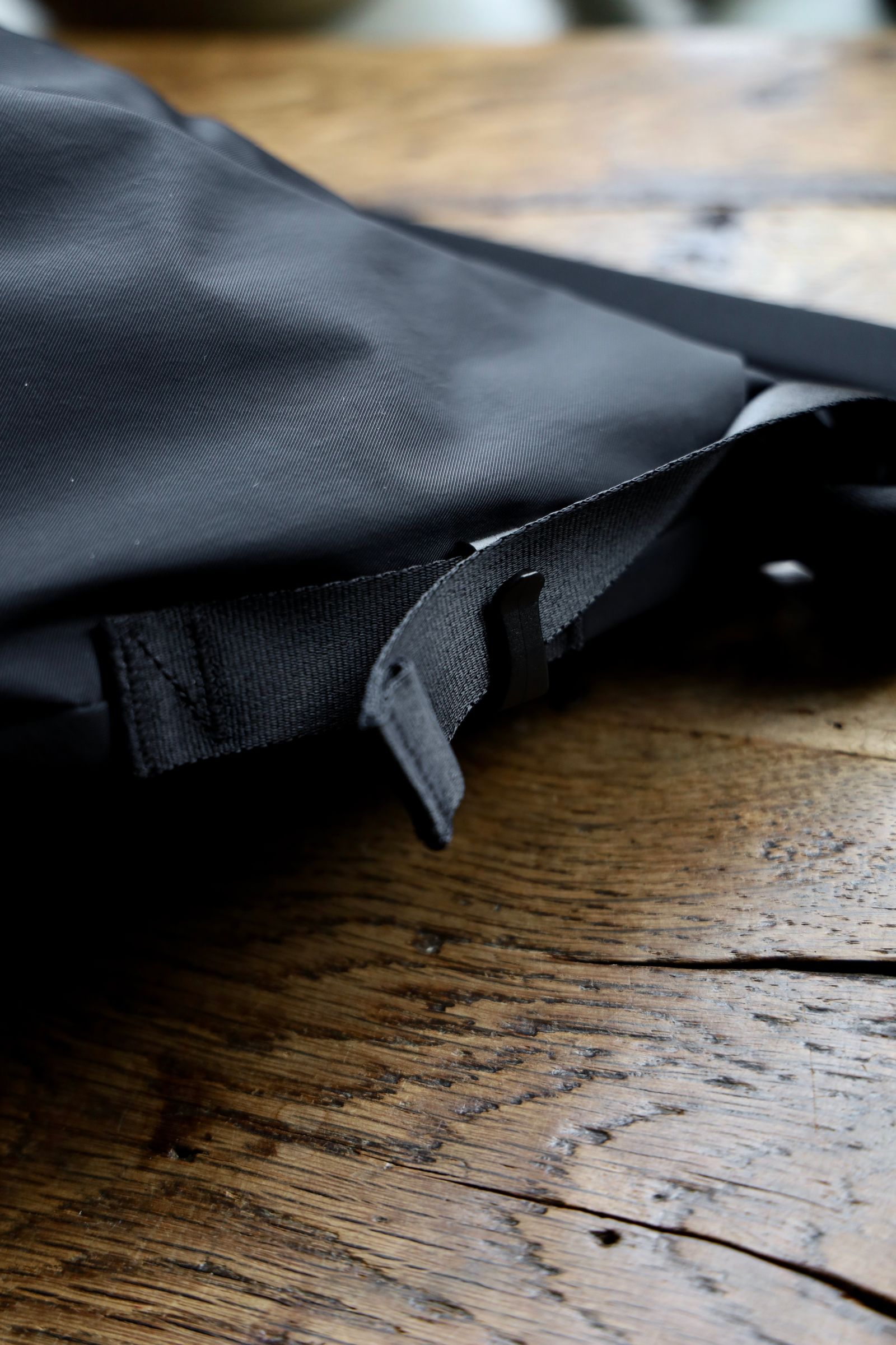 グラフペーパー 25AW Blankof for GP Small Crescent Bag(GU253-90581)BLACK☆8月9日(土)発売！