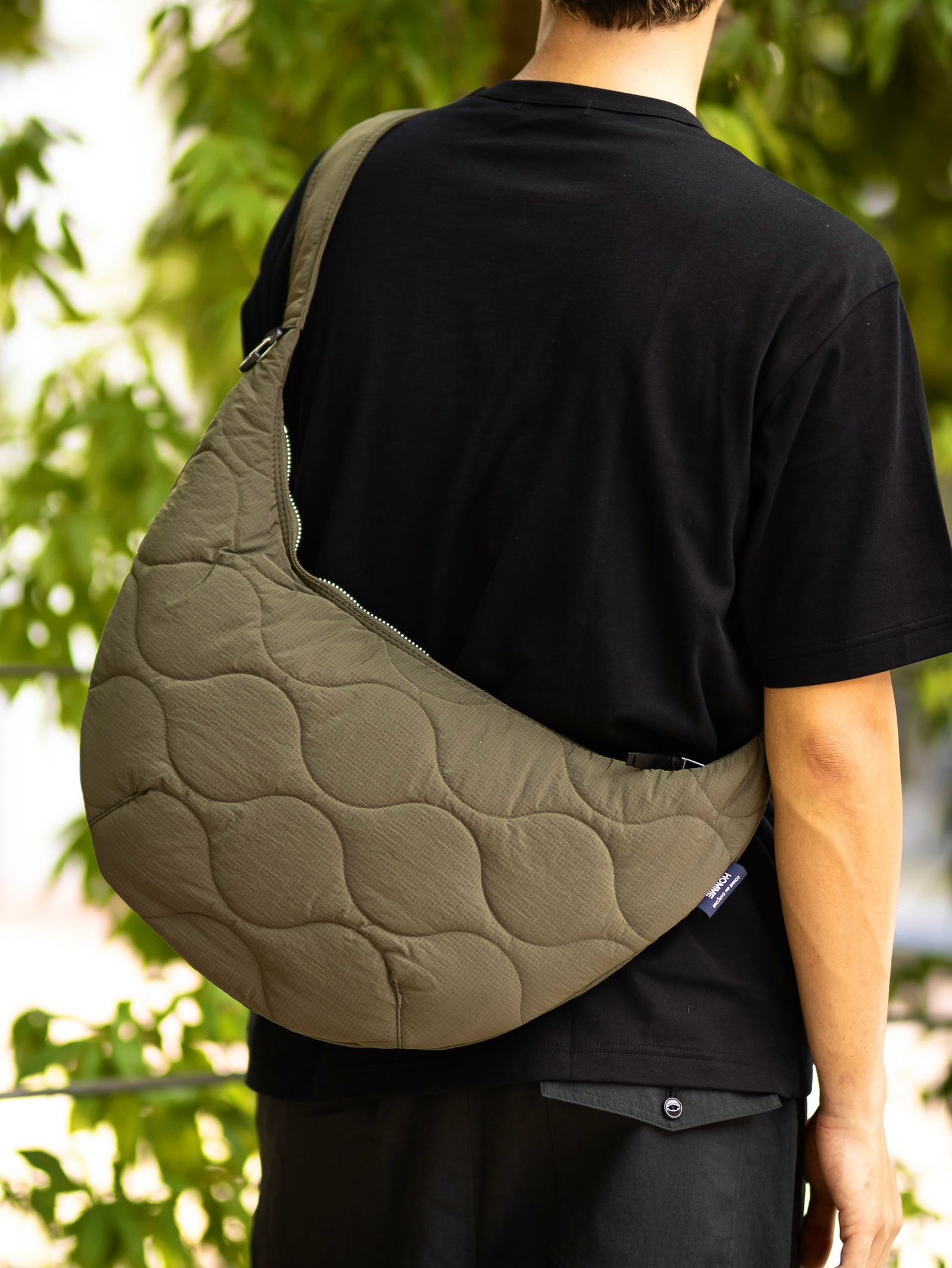 コムデギャルソンオム26FW キルティングショルダーバッグ(HR-K205-051-2)KHAKI☆8月7日(金)発売！