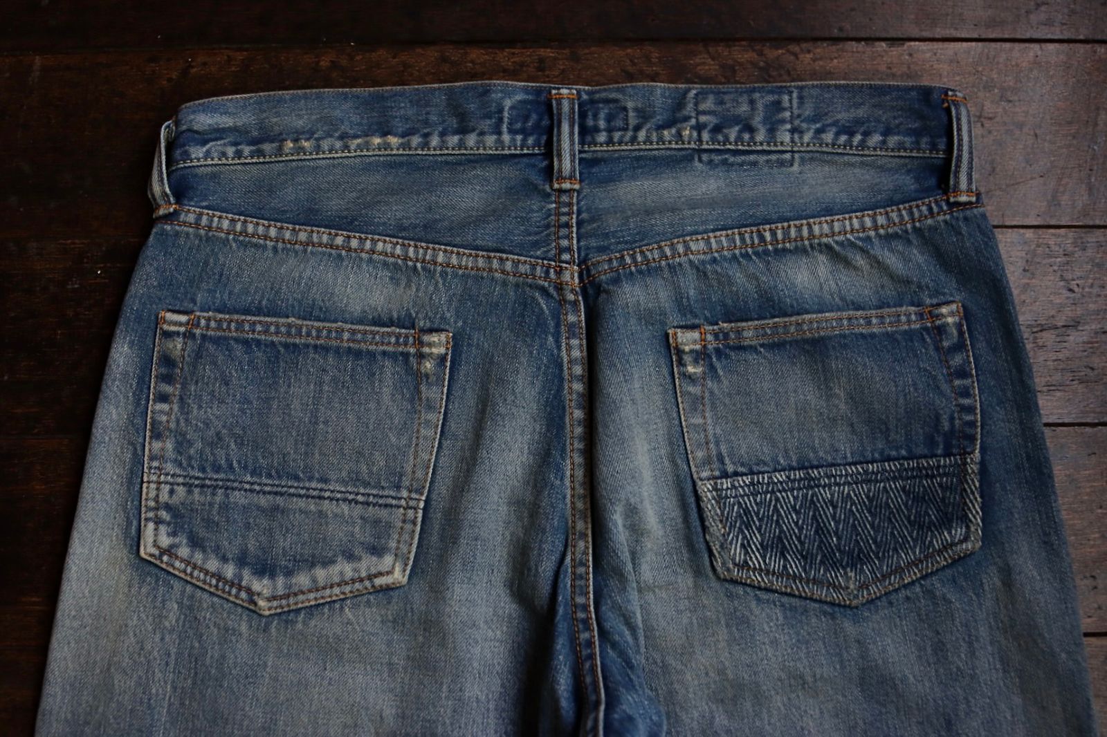 ファンダメンタル デニムCLASSIC STRAIGHT DENIM CS109(FA24MG109)INDIGO