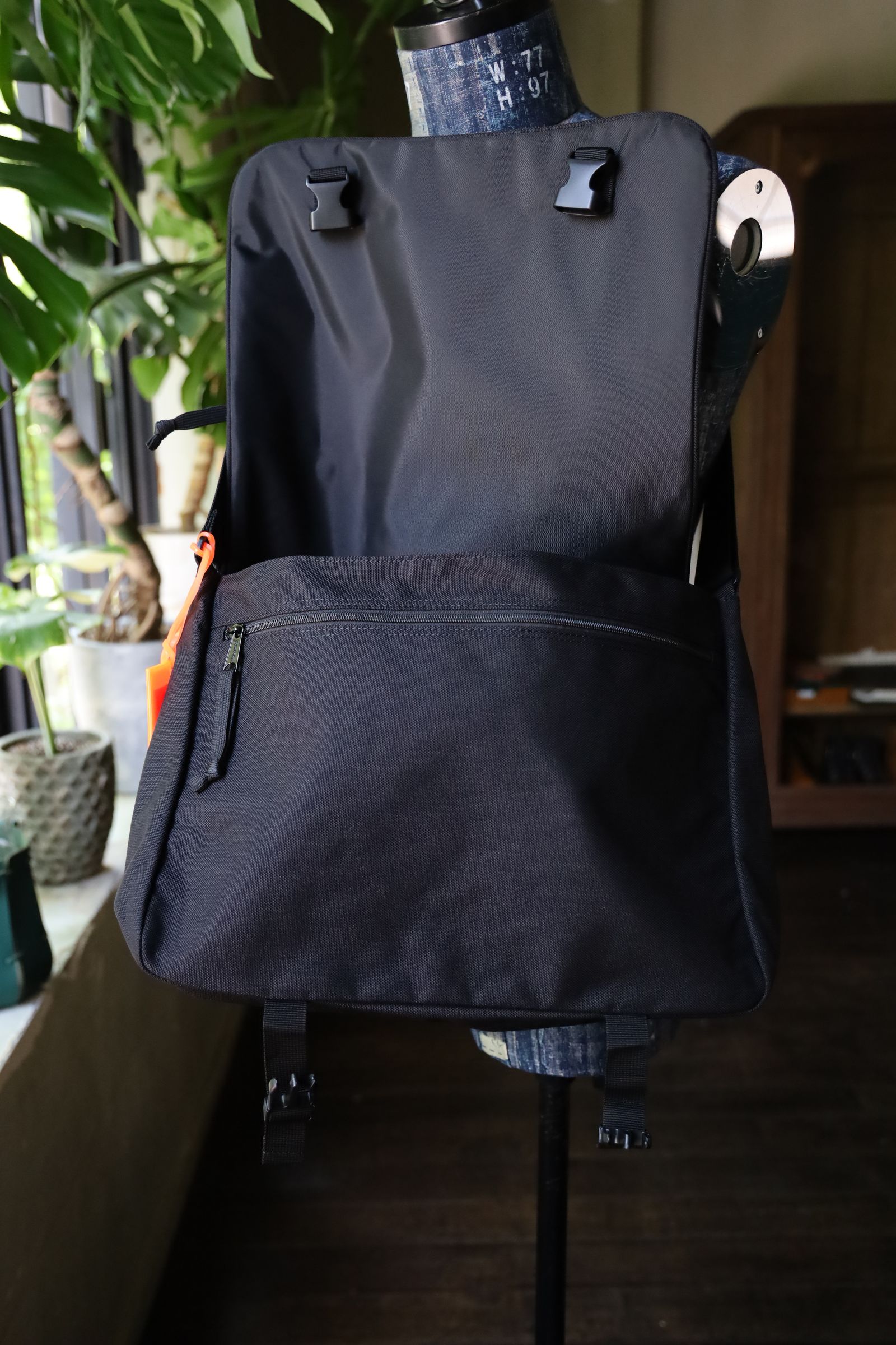 SEDAN ALL-PURPOSE - セダンオールパーパス FW24 OUTDOOR