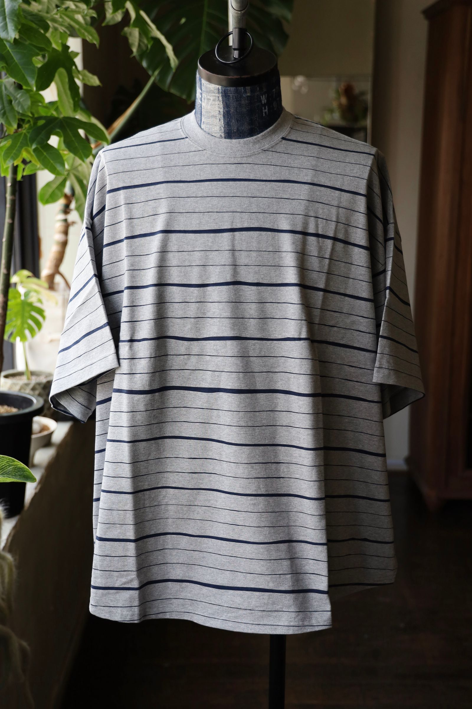 S.F.C 25SS エスエフシー SUPER BIG MIX SIDE STRIPES SS TEE(SFCSS25CS13)Grey-Navy☆3月29日(土)発売！