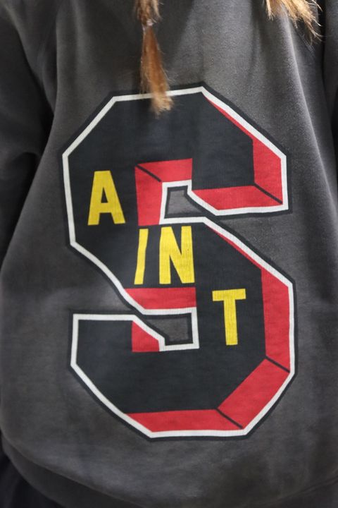 【10月22日(土)発売】©SAINT M×××××× 22AW セントマイケル×DENIM TEARS  SAINT TEARS CREW SWEAT style.2022.10.21