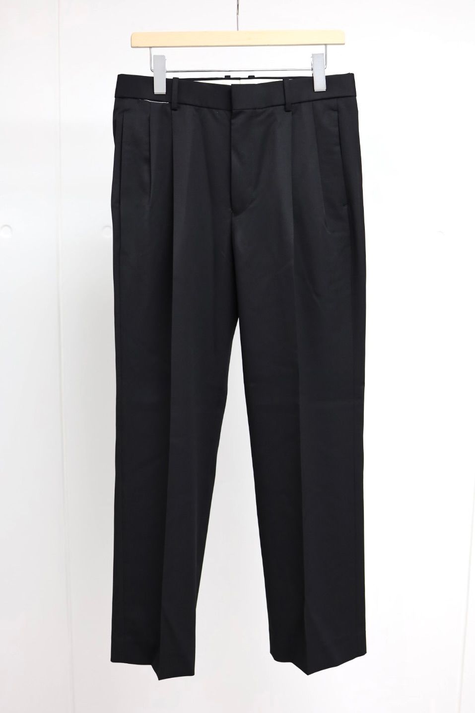 マーカウェア 26AW DOUBLE PLEATED STRAIGHT TROUSERS(A26C02PT01C)BLACK☆新作発売！
