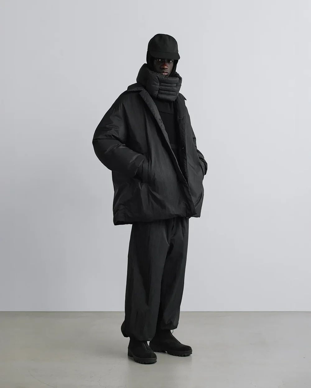 グラフペーパー PERTEX® QUANTUM AIR Bal Collar Down Coat(GM263-10280)BLACK☆9月26日(土)発売！
