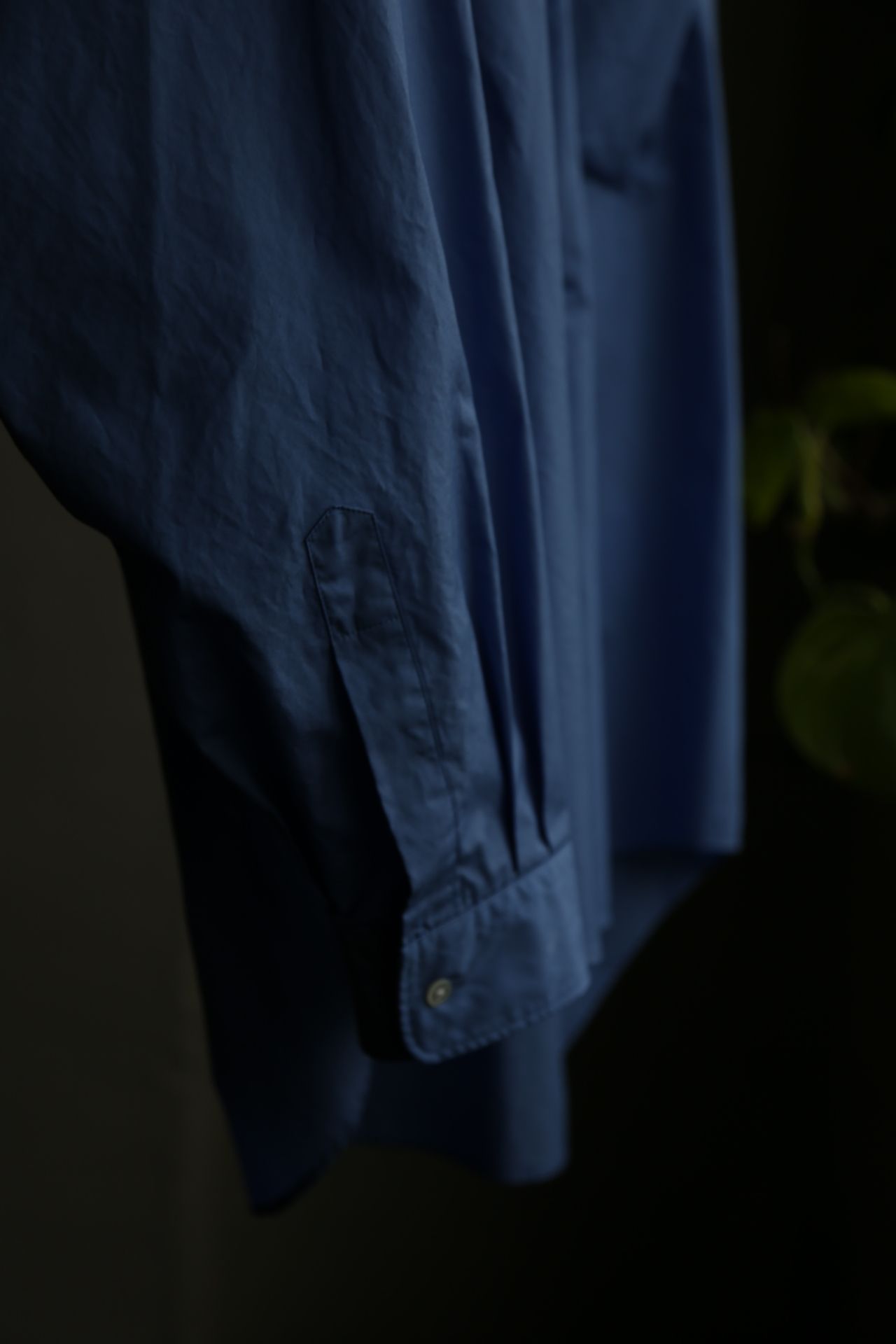 Graphpaper Broad L/S Oversized Regular Collar Shirt"BLUE"style.