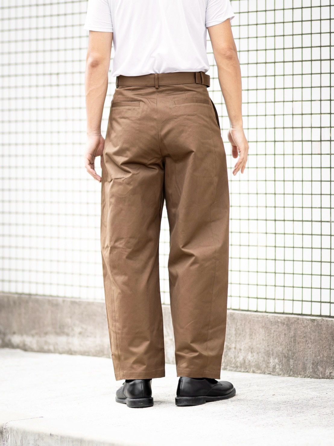 Graphpaper 新作Dry Westpoint Barrel-Fit Belted Pants style.2026.8.28